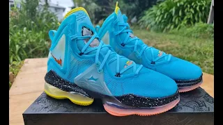 Nike Air Lebron 19 "Christmas" - Unboxing/Detailed look