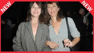 ✅  Charlotte Gainsbourg : ce moment de recueillement sur la tombe de sa soeur Kate Barry