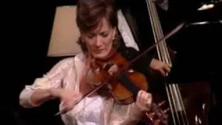 KATICA ILLÉNYI - Minor Swing