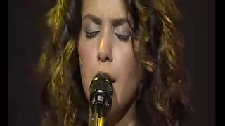 Katie Melua - Scary Films (live at AVO Session 2007)