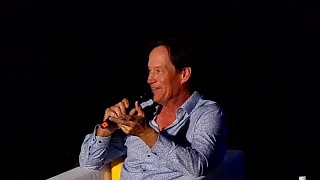 Prague Comic Con 2024 Kevin Sorbo 3 leaving panel