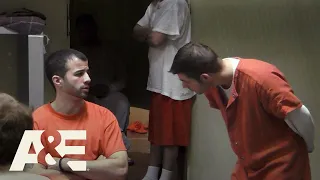 60 Days In: Ryan Makes Friends with Inmate Garza (S2 Flashback) | A&E