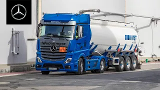 Actros Edition 2 in stunning blue | Mercedes-Benz Trucks