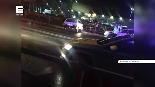 В Красноярске пьяный водитель улетел с дороги после столкновения с автомобилем ГИБДД