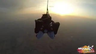 SKYDIVE VENICE "Il tandem di Raffaella"