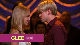 GLEE - Full Performance of ''(I've Had) The Time of My Life'' from ''Special Education''