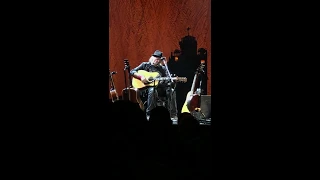 Neil Young Detroit Fox Theatre 7-3-18 -Heat of Gold