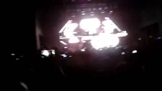 David Guetta @ LIVE , Lima Peru , LOVE IS GONE REMIX