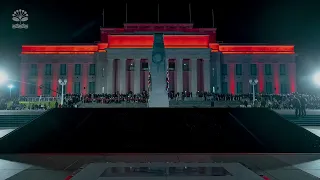 Timelapse of 2023 Anzac Day Dawn Service at Auckland War Memorial Museum | Auckland Council