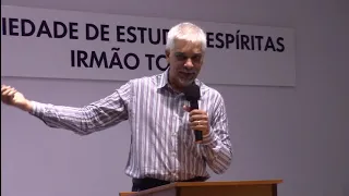 HÉLIO TINOCO REIS - " JESUS A PORTA, KARDEC A CHAVE " - 07/10/2018 - Irmão Tomé - Vitória/ES