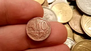 SOUTH AFRICA 2015 10 Cents Coin VALUE - AFRIKA 2015 10 C Coin WORTH?