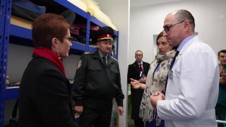 Ambassador Marie Yovanovitch Visits the Lviv Military Hospital