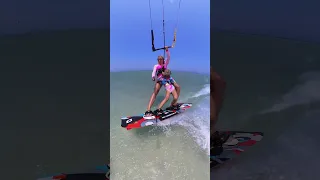 Barbies just want to go Kitesurfing! 🤯😍