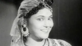 Mera Husn Lootne - Zohra Ambala, Moti Bai, Chandralekha Song