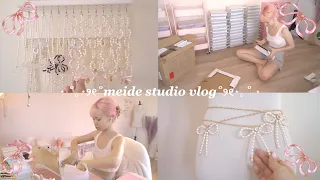 STUDIO VLOG 🎀 get work done with me! packing 50+ handmade jewelry orders. ASMR(?) ⋆ ˚｡⋆୨♡୧⋆ ˚｡⋆
