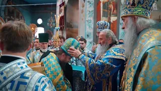 В день праздника Покрова Пресвятой Богородицы Митрополит Онуфрий возглавил Божественную литургию