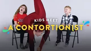 Kids Meet a Contortionist | Kids Meet | HiHo Kids
