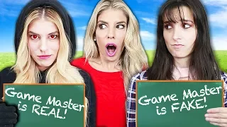 TWIN TELEPATHY CHALLENGE! Who Knows Me Better RZ Twin or Best Friend? (Game Master Battle Royale)