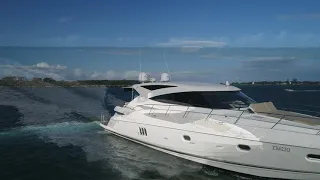 2011 Riviera 5800 Sport Yacht