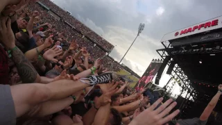 ROTR 2017 Volbeat crowd surf