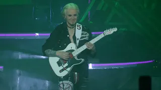 "John 5 Guitar Solo & Smokin/Helter Skelter/Bop Medley" Motley Crue@Atlantic City 2/11/23