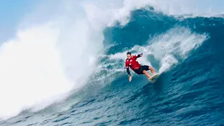 TOW SURFING OUTER REEF