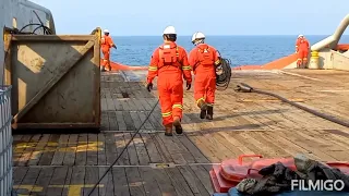 Recovering Bouy (Anchor Handling) Life at Offshore