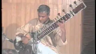 Sitar excerpt from a concert by Dr. Sanjeeb Sircar. Tabla - Pt. Subhash Nirvan.