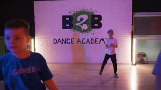 Bboying with Bboy Yeti(Tomasz Szewczyk)