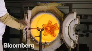 Turning Glass Into Art at 900 Degrees