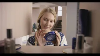 Nivea Cream.  Поделись заботой, поделись Nivea.