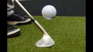 How to bounce a Golf ball with Club | Golf trick shots