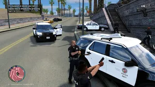 GTA IV Multiplayer Massive Shootout - LAPD