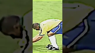 Roberto Carlos ⚽️ Y el Mejor tiro libre de la historia #shorts #brasil