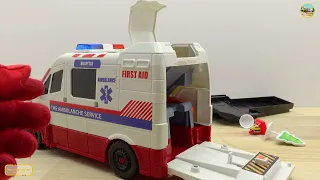 Open the new toy car box: disassemble large ambulance, inside there are many small ambulances