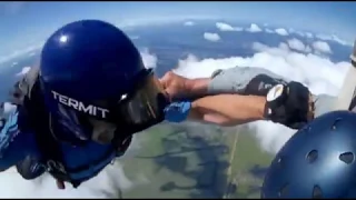 прыжок с парашютом УТ-15 ПО-17 д-6
