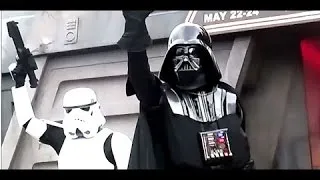 【神業ダンス !!!】 銀河帝国軍 ダース・ベイダー (Darth Vader) のダンスが超カッコイイ !!!