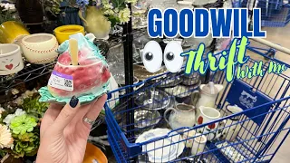 Didn’t Want TO BE RUDE | Goodwill Thrift With Me | Reselling