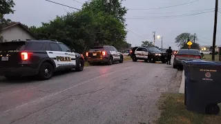 Police standoff on South Side ends peacefully; man taken into custody