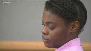 Jury selection begins in case where stepmom is representing herself in murder trial