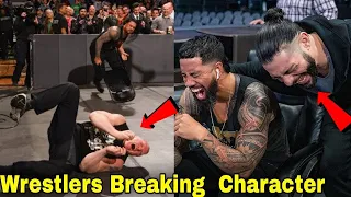 5 WWE Wrestlers Who Were Caught Breaking Character, Roman Reigns Vs Brock Lesnar Vs Randy Orton