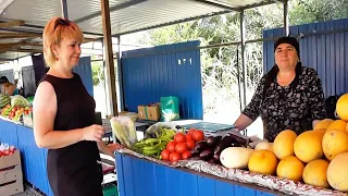 Новости Приморска. На овощном рынке у Новоникольска, трасса Волгоград - Самара