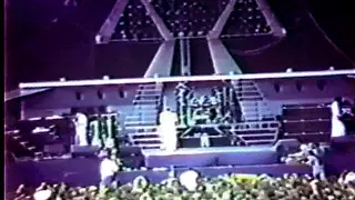 Queen LIVE in Manchester 1986 (REMASTERED 50FPS VIDEO)