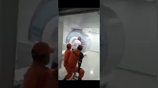 Gun Stuck on MRI Magnet , Be Safe .