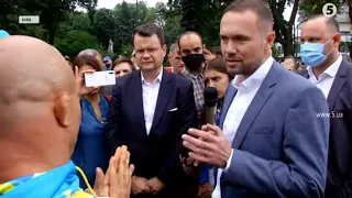 Протест студентів Олімпійського коледжу та суперечка зі Шкарлетом під Радою: чим все завершилося