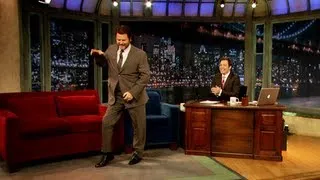 Nick Offerman Break Dances (Late Night with Jimmy Fallon)