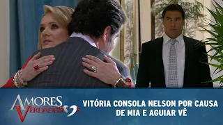 Amores Verdadeiros - Nelson conta á Vitória sobre a cirurgia de Mia e ela abraça e Aguiar e vê