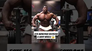 Este monstruo destroza a Larry Wheels #gym #bodybuilding #fitness #powerlifting #larrywheels