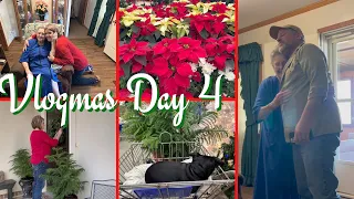 VLOGMAS DAY 4! VISIT WITH GRANNY & CHRISTMAS FRONT PORCH #vlogmas2022  #christmas   #christmasdecor