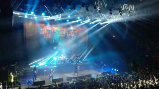 Korn - Falling Away From Me (Live @ Teatro Caupolicán Santiago, Chile)